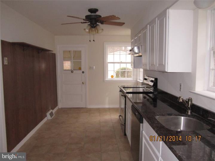 7606 Ivinetta Road Cheltenham, PA 19012 - Photo 5 of 10 Kitchen