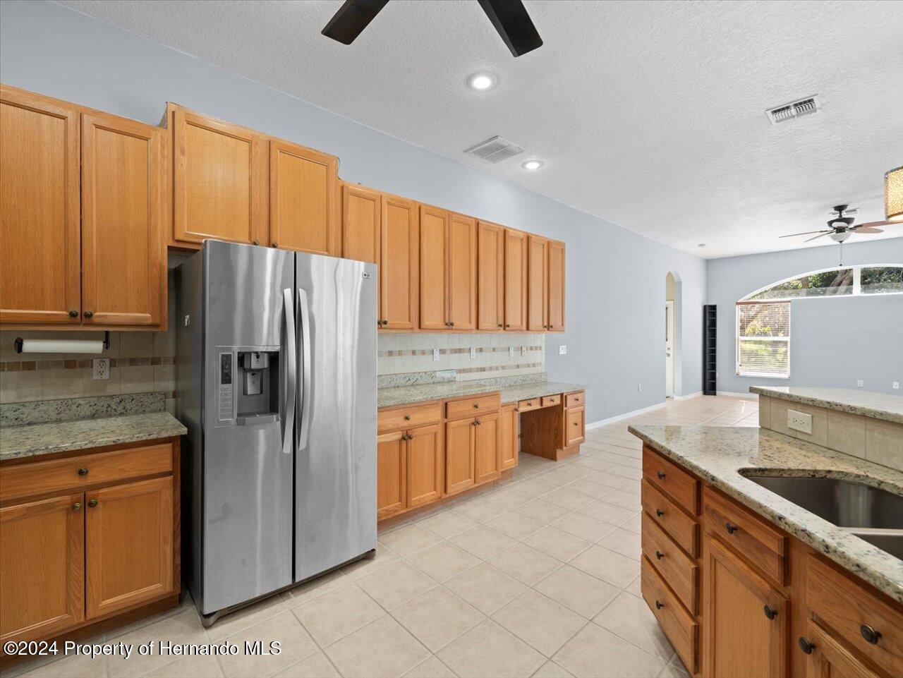 10307 Ridge Top Loop Spring Hill, FL 34613 - Photo 20 of 50 20-Kitchen