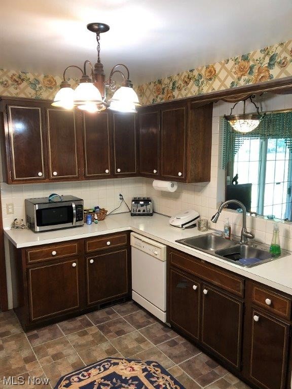 15016 Whitney Road Strongsville, OH 44136 - Photo 11 of 34