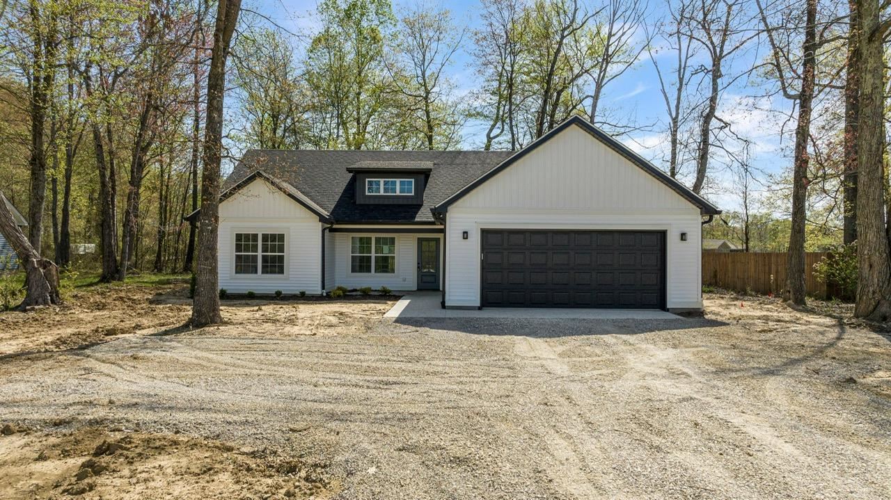 1734 Chalybeate Road Smiths Grove, KY 42171 - Photo 1 of 1 Gallery Image 1