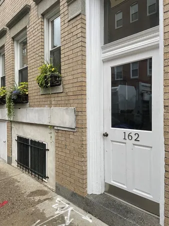 $710,000 | 162 Endicott Street, Unit 2, Boston, MA 02113