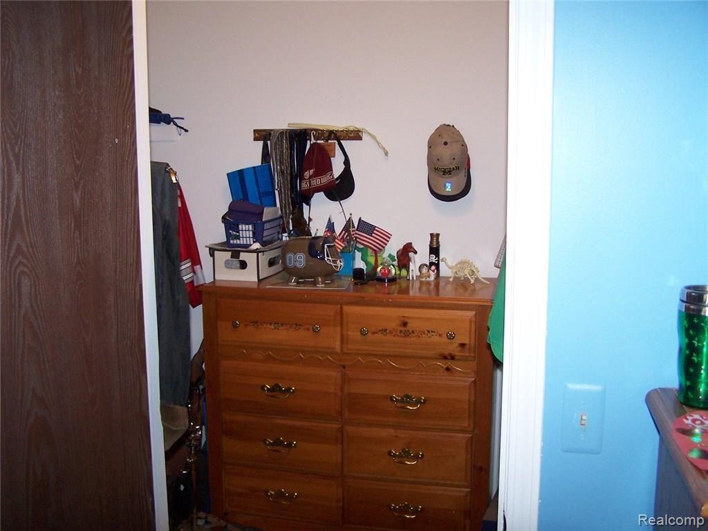 127 Meadow Ln Circle, Unit 10 Rochester, MI 48307 - Photo 13 of 20 100_1458.JPG