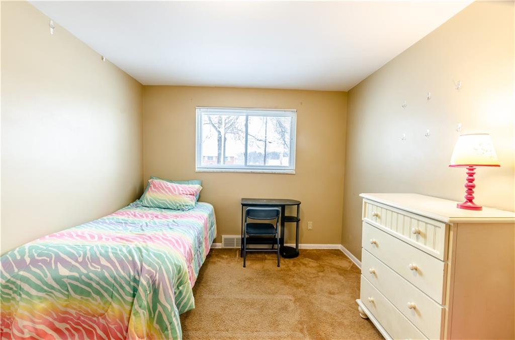 2371 Willowbrook Road Pittsburgh, PA 15241 - Photo 17 of 25 Gallery Image 17