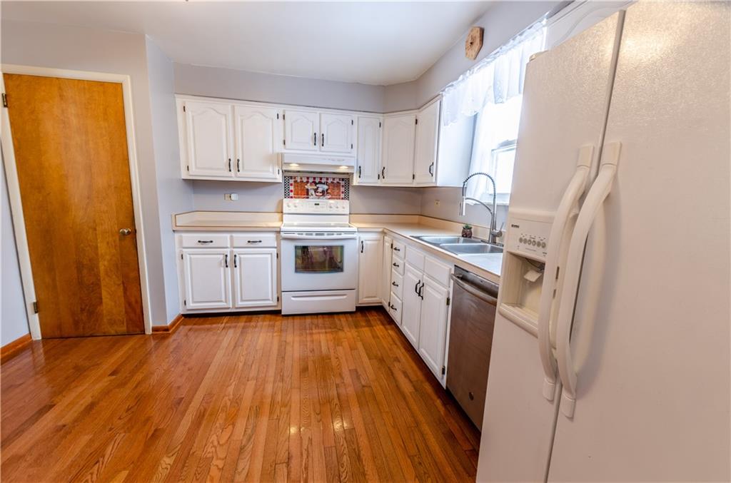 2371 Willowbrook Road Pittsburgh, PA 15241 - Photo 9 of 25 Gallery Image 9