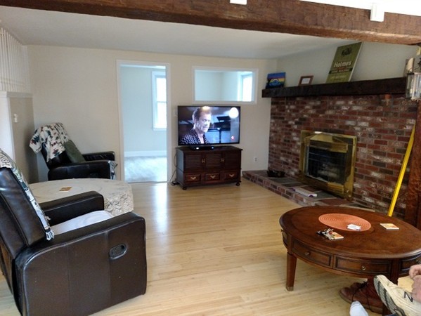1 Jordan Road Halifax, MA 02338 - Photo 8 of 15 Gallery Image 8