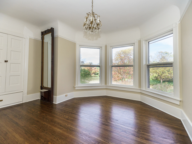 91 North Cowley Road Riverside, IL 60546 - Photo 17 of 39