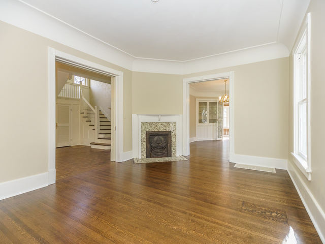 91 North Cowley Road Riverside, IL 60546 - Photo 9 of 39