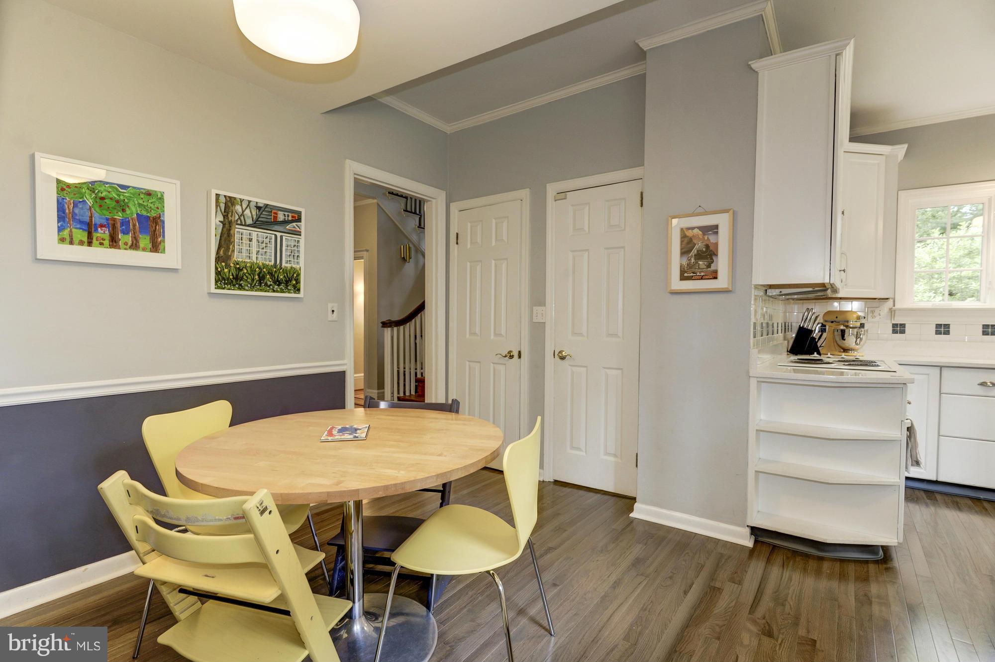 5005 Falls Rd Terrace Baltimore, MD 21210 - Photo 11 of 30 Breakfast area of kitchen
