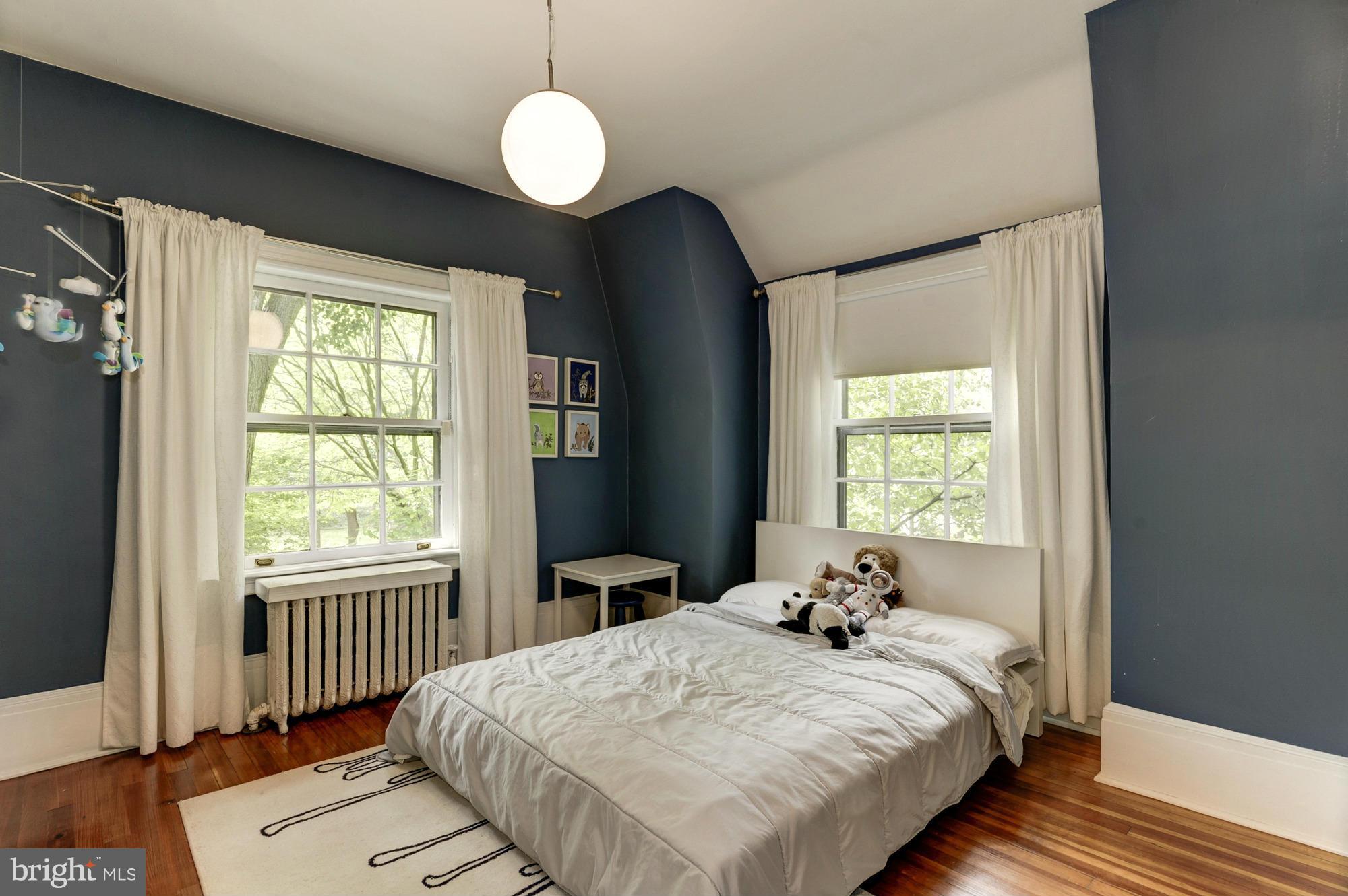 5005 Falls Rd Terrace Baltimore, MD 21210 - Photo 23 of 30 Bedroom 3 on second level