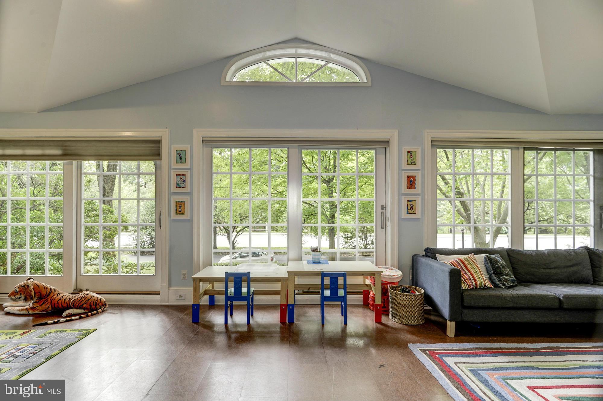 5005 Falls Rd Terrace Baltimore, MD 21210 - Photo 5 of 30 Family Room addition with vaulted ceiling