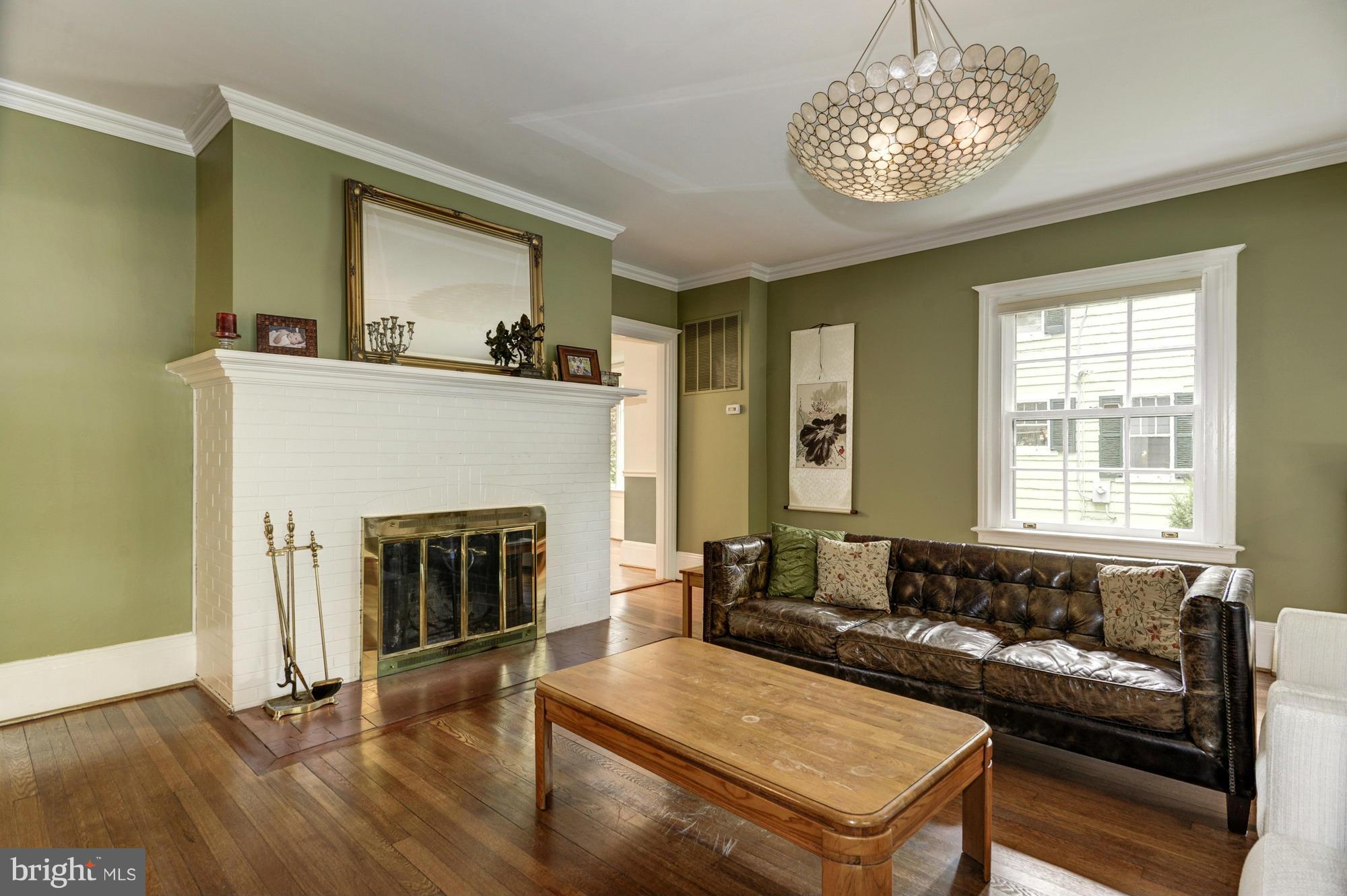 5005 Falls Rd Terrace Baltimore, MD 21210 - Photo 9 of 30 Gorgeous hardwood floors throughout home