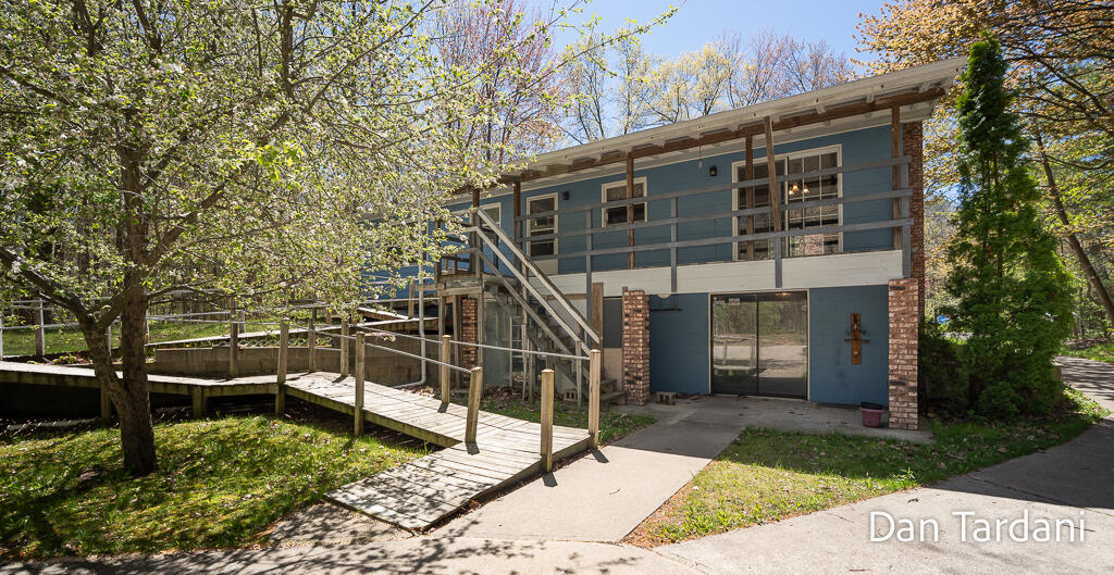 2300JudsonRd-13LoRes