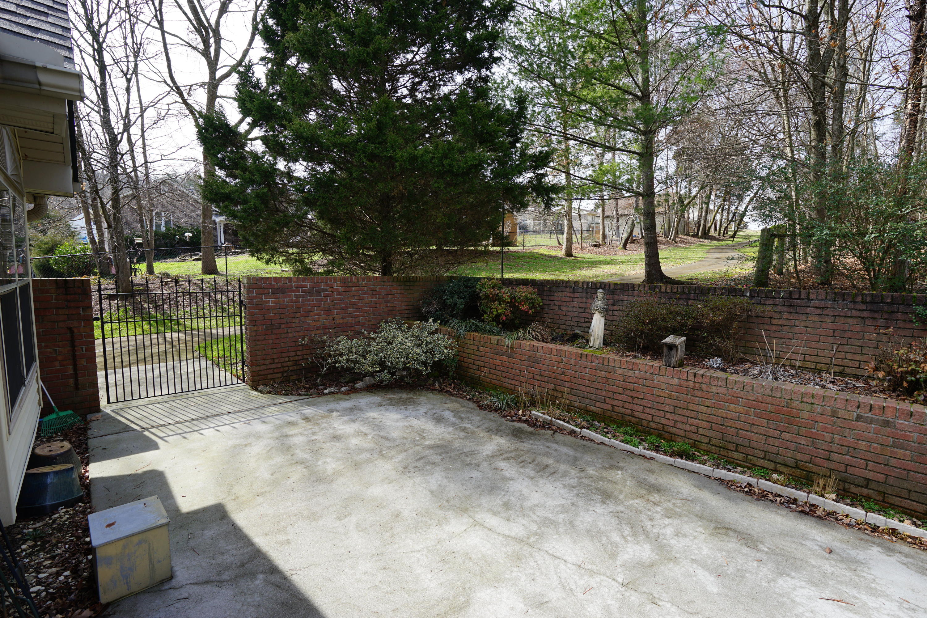 3116 Cunningham Road, Unit 12 Knoxville, TN 37918 - Photo 12 of 12 DSC01074.JPG