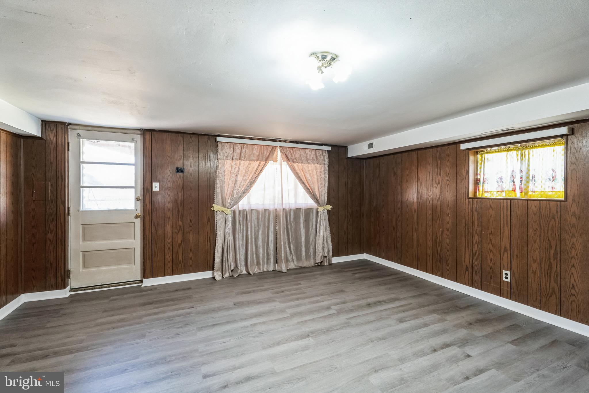 11934 Dumont Road Philadelphia, PA 19116 - Photo 39 of 50 Gallery Image 39