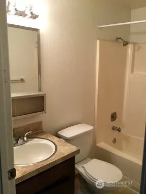 $1,500 | 500 75th Street Southeast, Unit 10, Everett, WA 98203