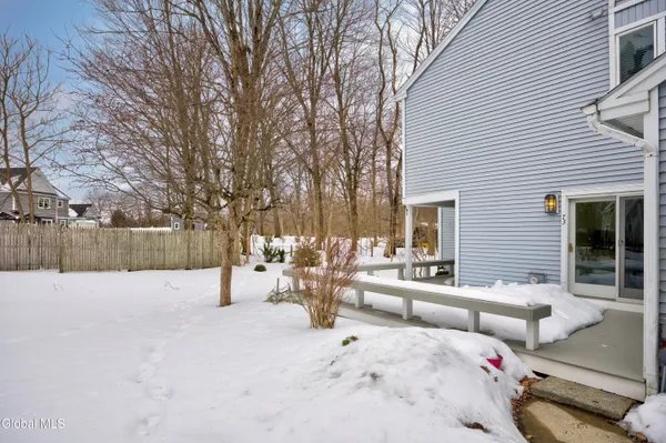 $628,000 | 73 Pepper Lane, Greenfield, NY 12866