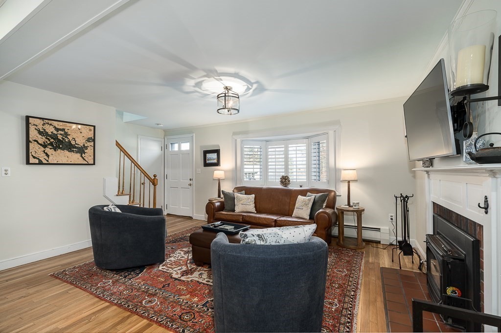 130 Linebrook Road Ipswich, MA 01938 - Photo 8 of 30 Gallery Image 8