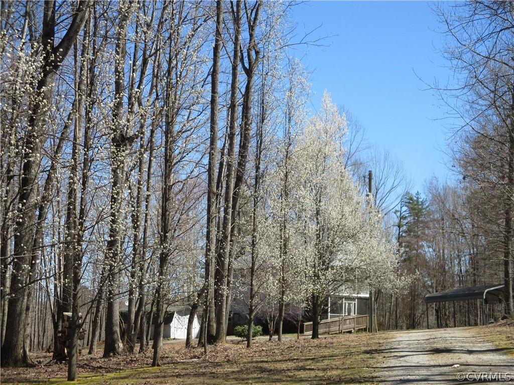 62 Falls Road Victoria, VA 23974 - Photo 20 of 36 a view of a city view