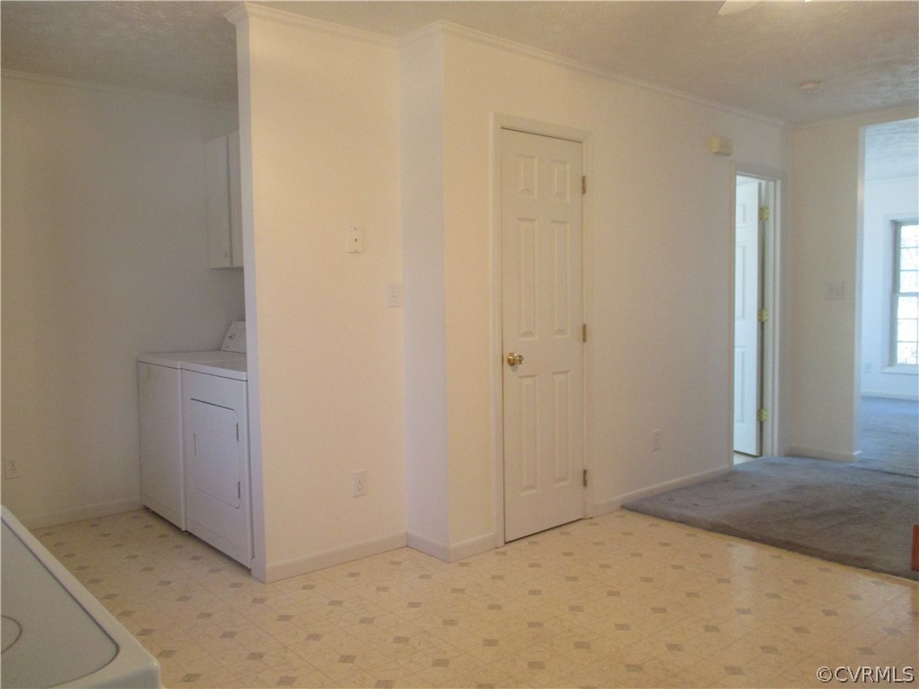 62 Falls Road Victoria, VA 23974 - Photo 27 of 36 a view of a room with an empty room