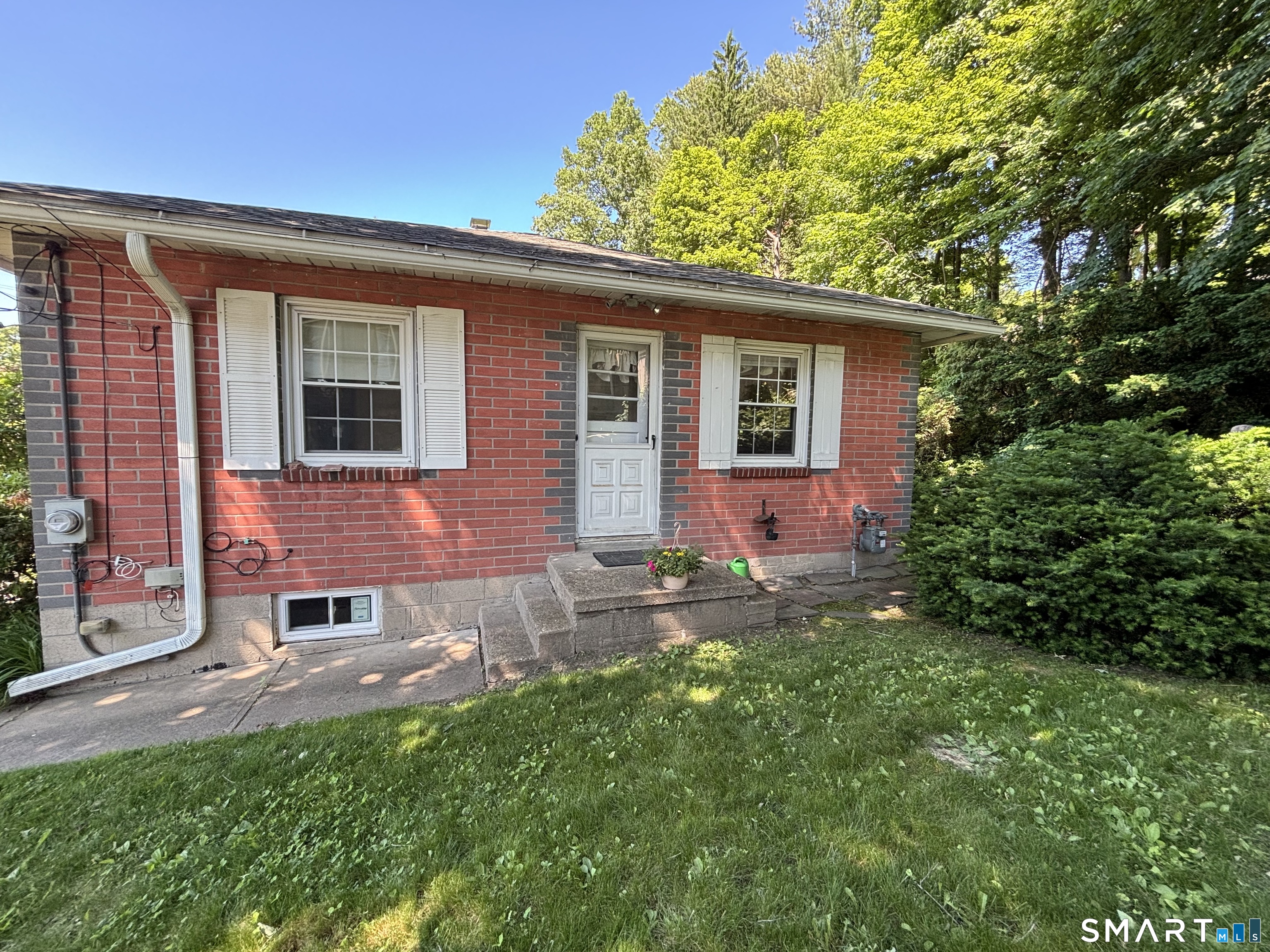 125 Patterson Street Torrington, CT 06790 - Photo 18 of 19