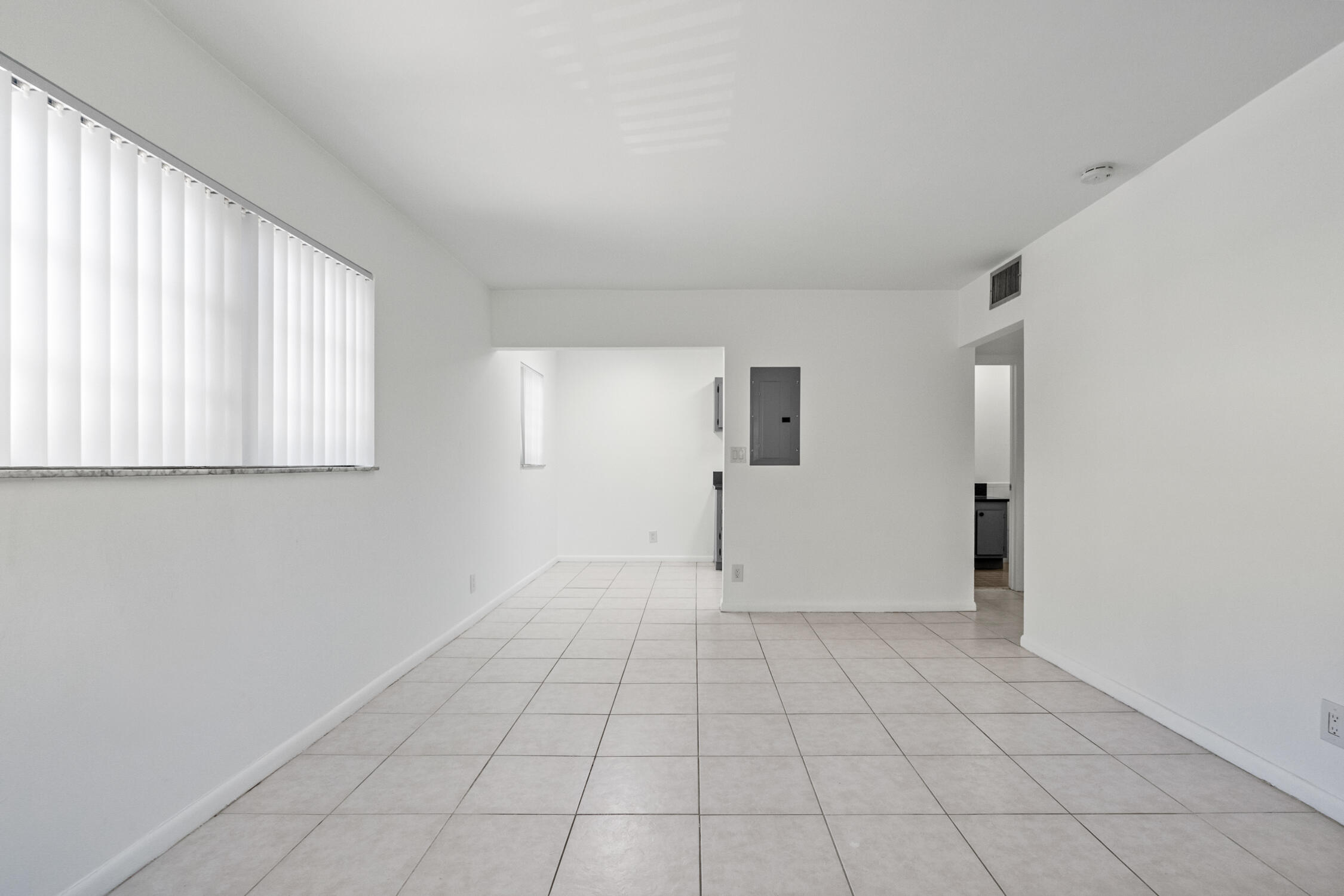 1499 Northwest 15th Avenue, Unit 27 Boca Raton, FL 33486 - Photo 12 of 19 DSC02245-1