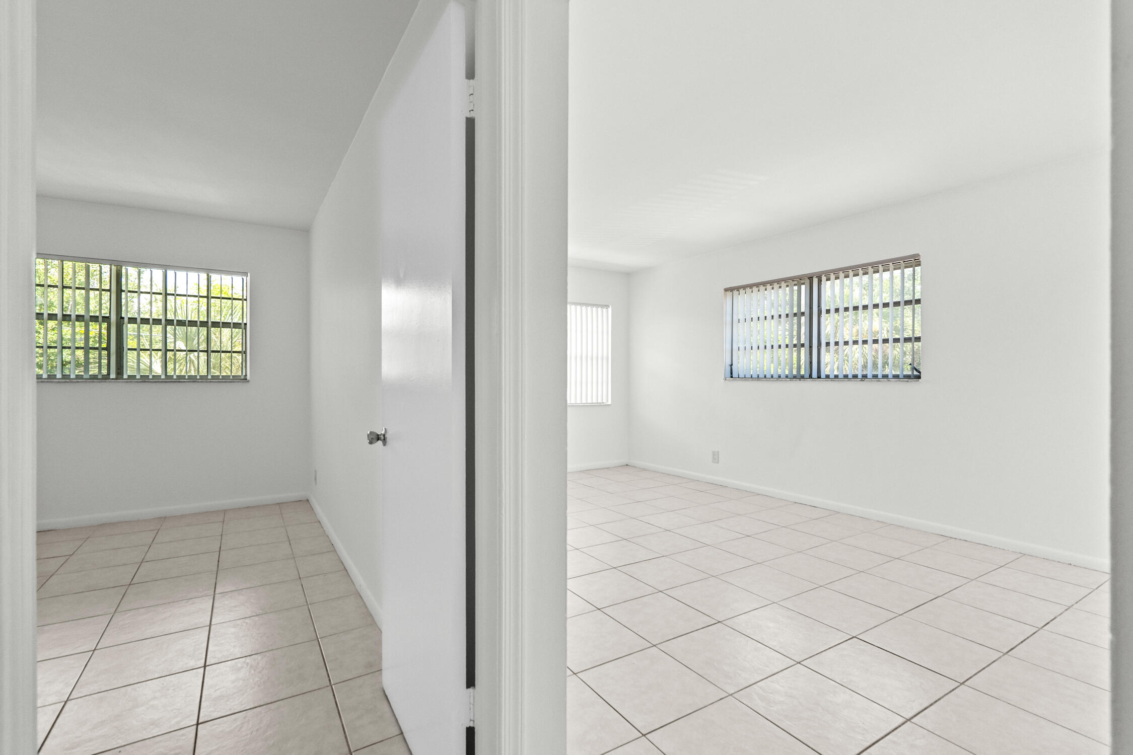 1499 Northwest 15th Avenue, Unit 27 Boca Raton, FL 33486 - Photo 7 of 19 DSC02257