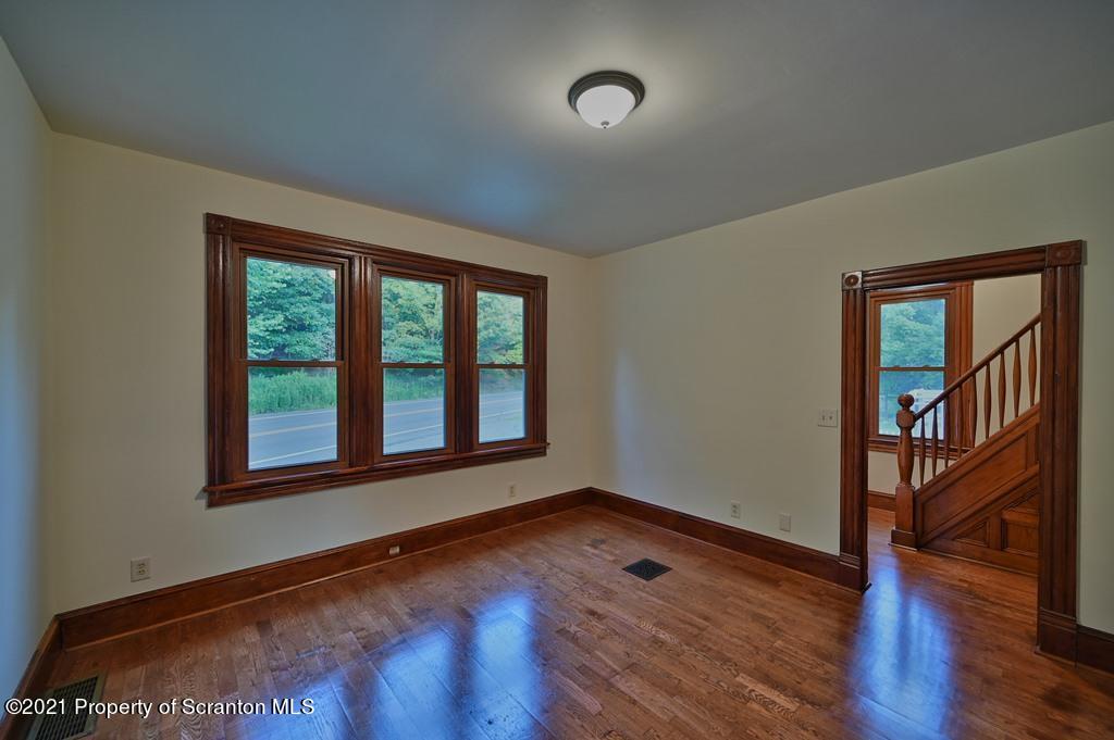 17 Old State Road Hawley, PA 18428 - Photo 15 of 67 Gallery Image 15