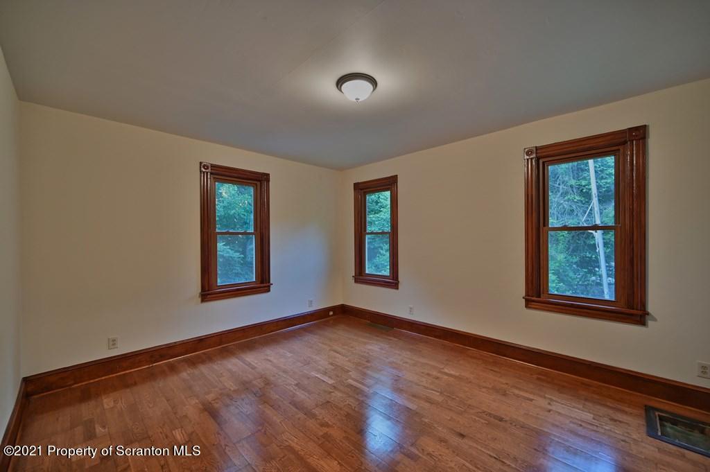 17 Old State Road Hawley, PA 18428 - Photo 25 of 67 Gallery Image 25