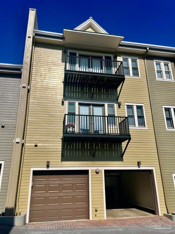$3,500 | 529 North Spring Street, Unit 4, Pensacola, FL 32501