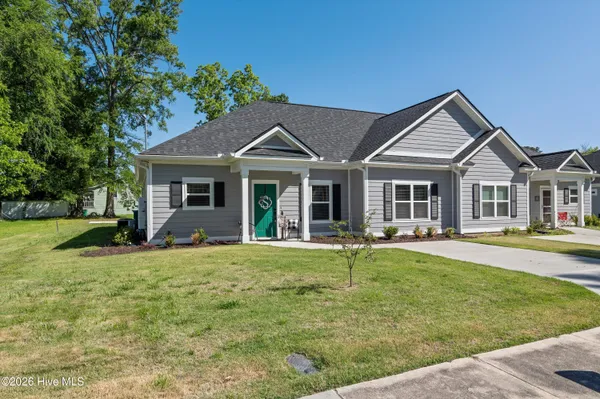 $225,900 | 206 West Hall Street, Thomson, GA 30824