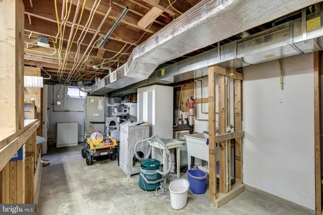 a view of a garage with stuff