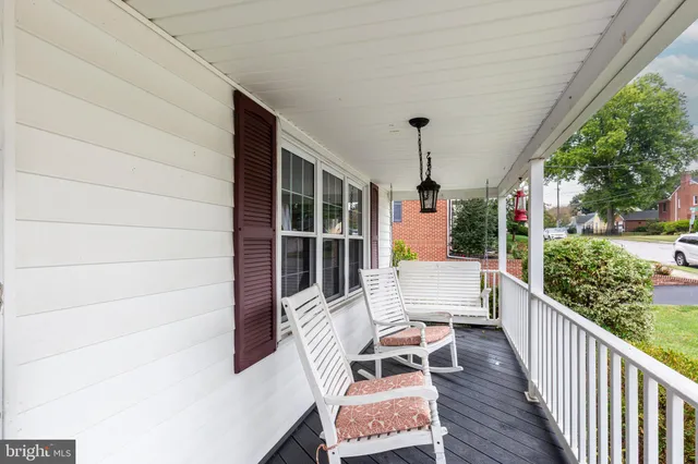 $395,000 | 37 Chase Street, Westminster, MD 21157