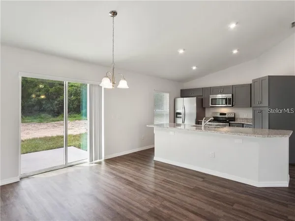 $1,800 | 17399 Southwest 25th Circle, Ocala, FL 34473