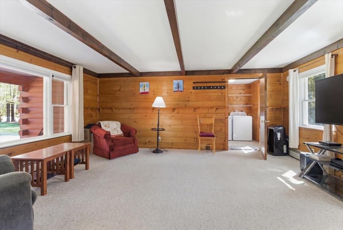 43 Holmes Road Winthrop, ME 04364 - Photo 11 of 78 069-5_family_room_a