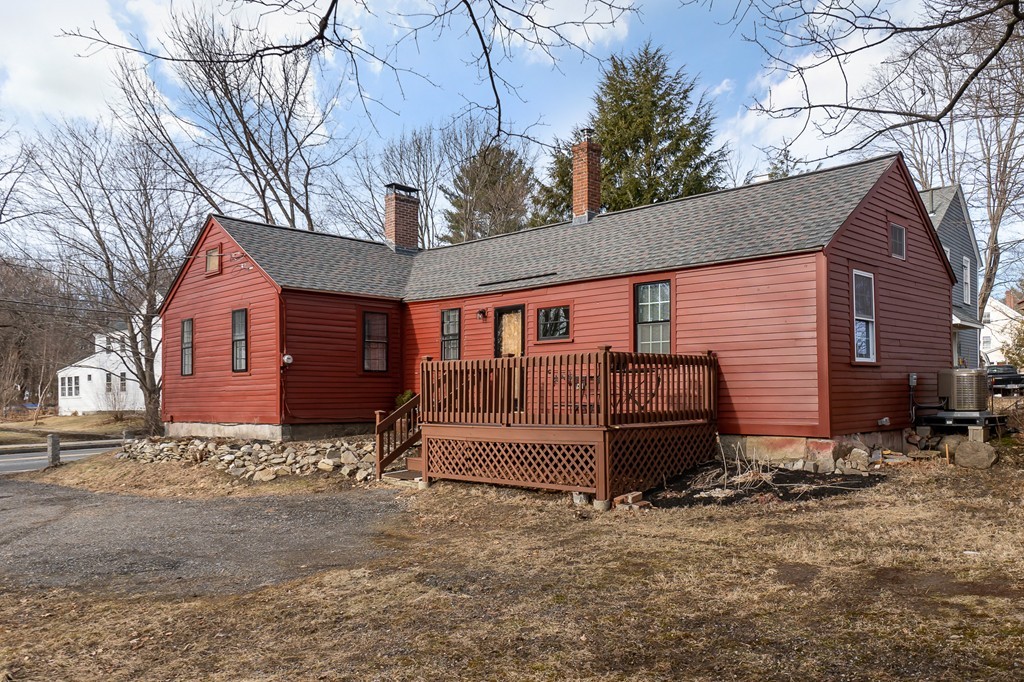 25 Elm Street Groton, MA 01450 - Photo 1 of 23