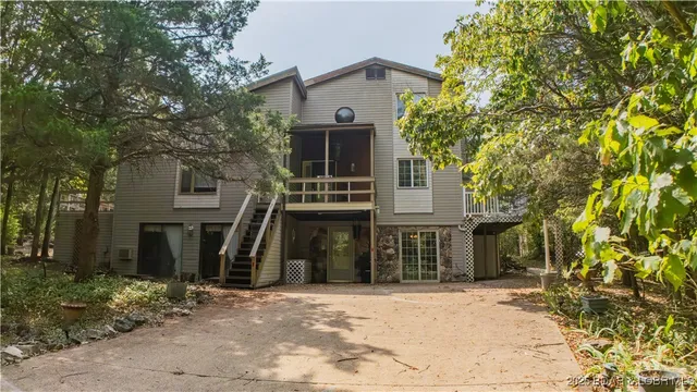 $264,900 | 32632 Matsushita Place, Edwards, MO 65326