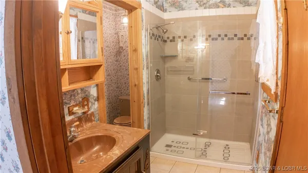 $264,900 | 32632 Matsushita Place, Edwards, MO 65326