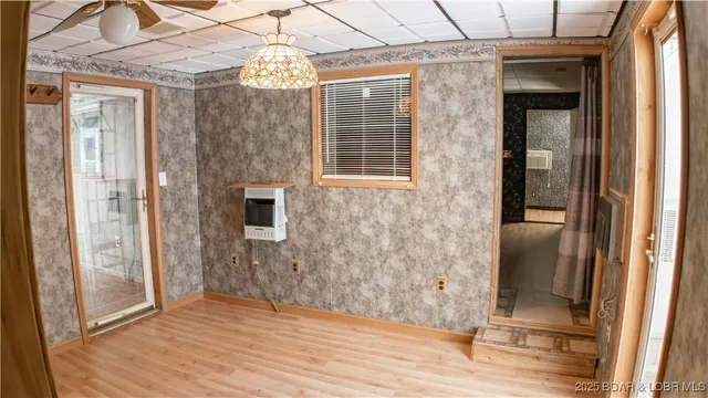 $264,900 | 32632 Matsushita Place, Edwards, MO 65326