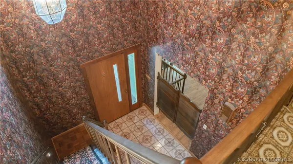 $264,900 | 32632 Matsushita Place, Edwards, MO 65326