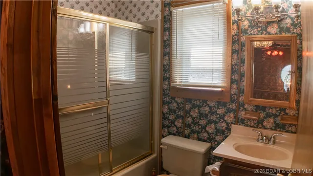 $264,900 | 32632 Matsushita Place, Edwards, MO 65326