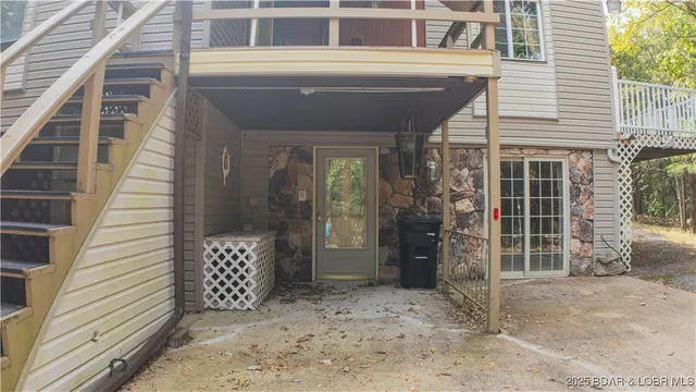 $264,900 | 32632 Matsushita Place, Edwards, MO 65326