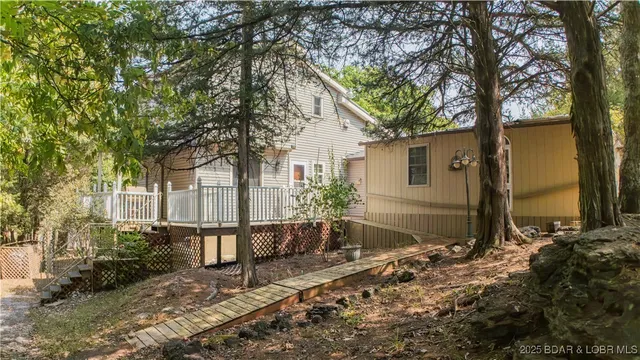 $264,900 | 32632 Matsushita Place, Edwards, MO 65326