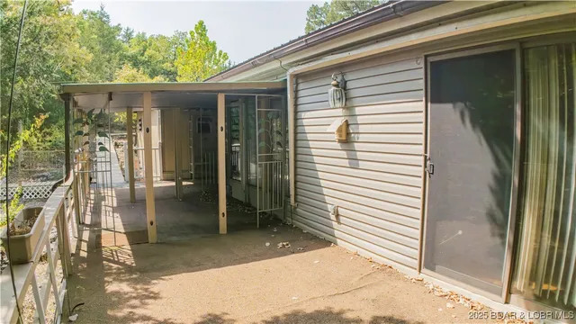 $264,900 | 32632 Matsushita Place, Edwards, MO 65326