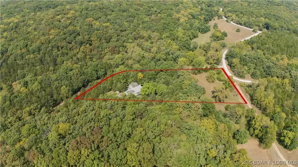 $264,900 | 32632 Matsushita Place, Edwards, MO 65326