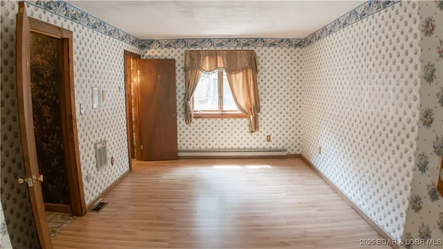 $264,900 | 32632 Matsushita Place, Edwards, MO 65326