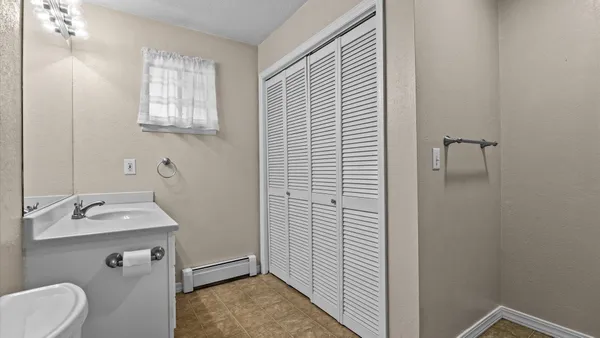 $335,000 | 2740 1/2 Laguna Drive, Grand Junction, CO 81503