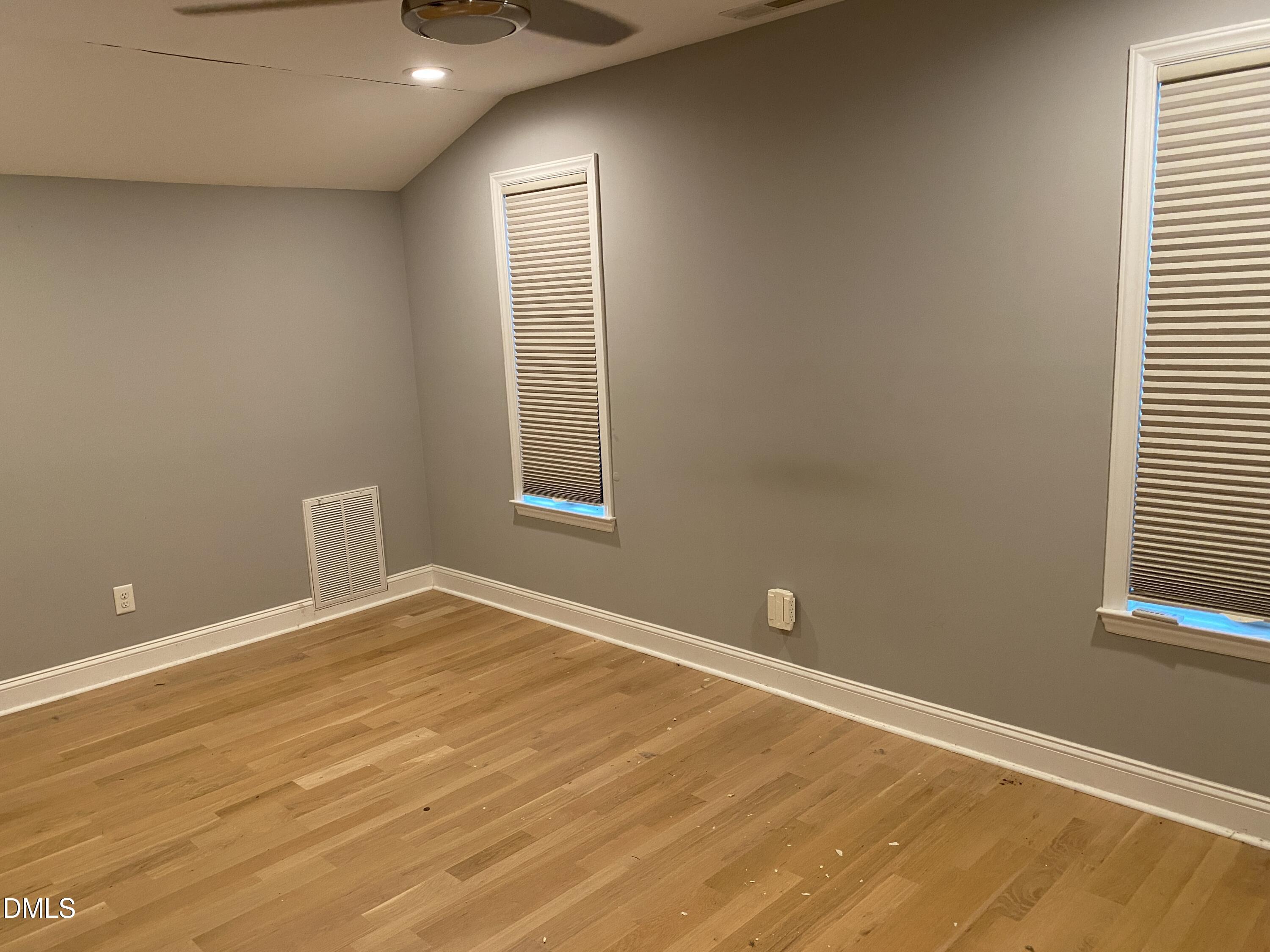 5402 Russell Road Durham, NC 27712 - Photo 27 of 33