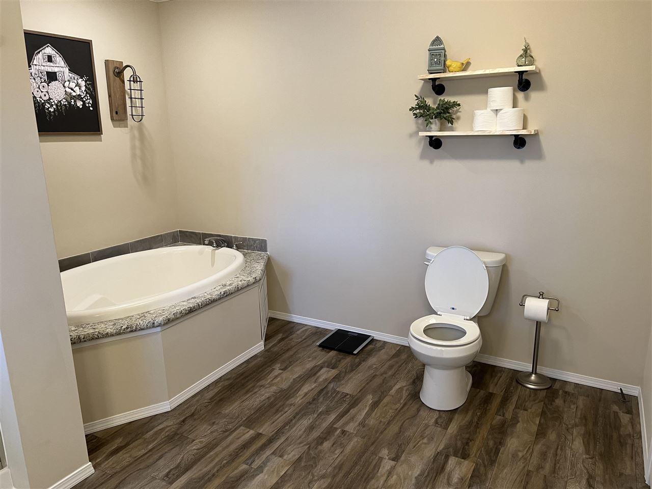 3338 Nisabella Co Line Road Farwell, MI 48622 - Photo 30 of 51 1894314-29.JPG