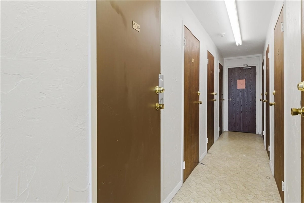 232 Canton Street, Unit 308 Randolph, MA 02368 - Photo 29 of 38