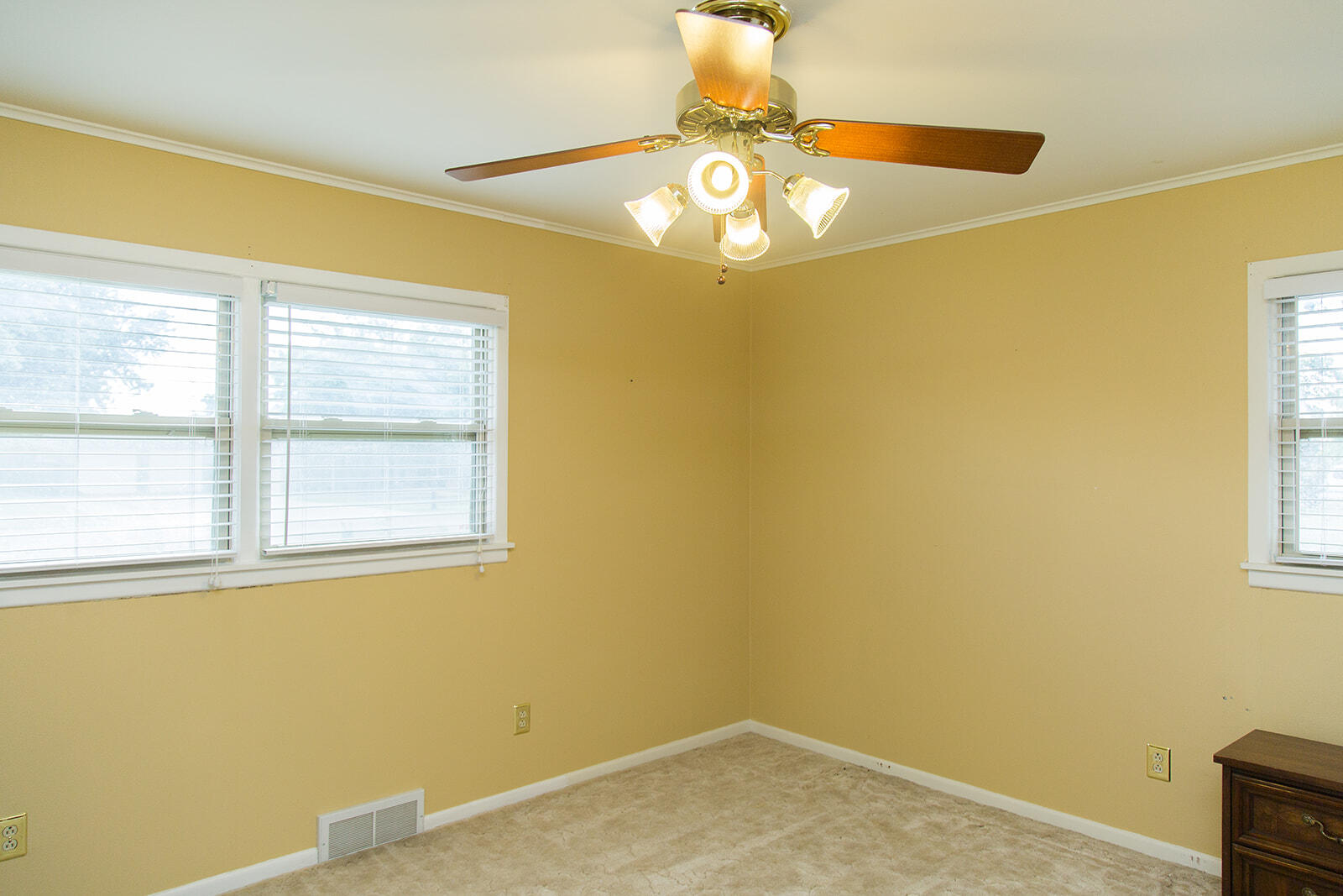1209 Dallas Plainview, TX 79072 - Photo 36 of 57 a view of a livingroom with a window